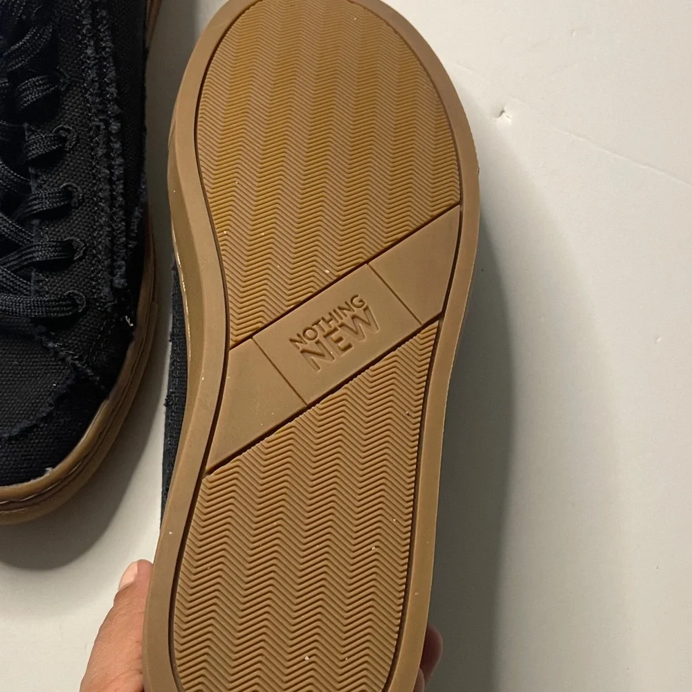 Men's Black Canvas Sneakers with Gum Sole - Picture 3 of 4